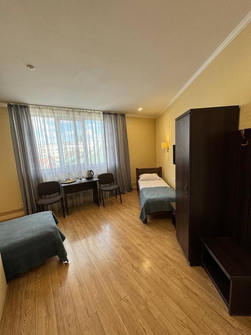 Passage Hotel 捷尔诺波尔 外观 照片