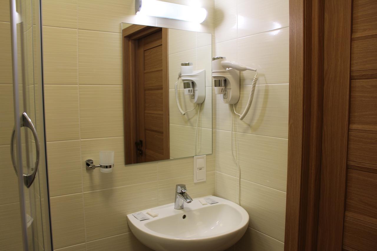 Passage Hotel 捷尔诺波尔 外观 照片